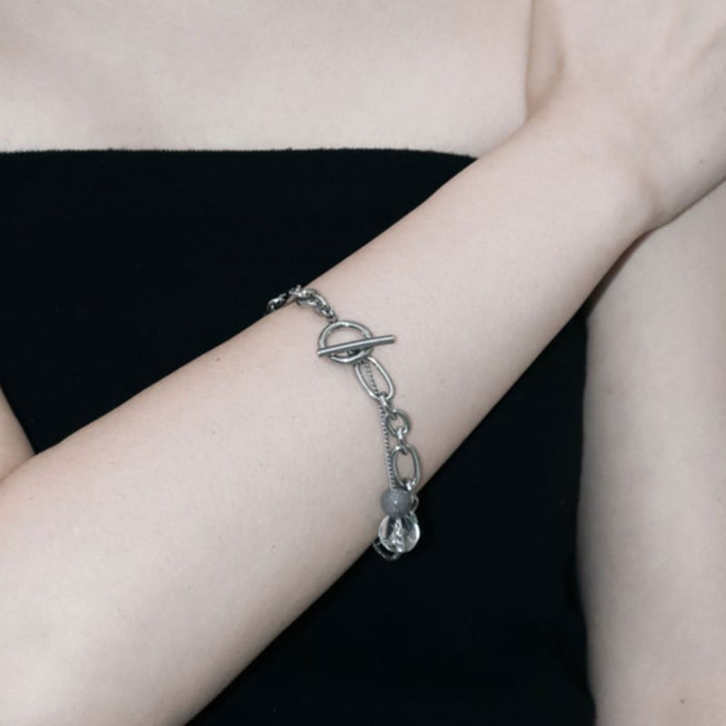 Baroque Stone Togglebar Gemstone Bracelet L