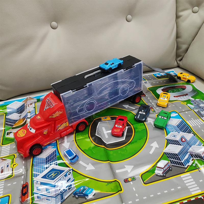 Kolekcja Pixar Cars Postacie Błyskawica McQueen Jackson Storm Mack Wujek Ciężarówka Samochodziki Pull-Back Lalka Model Zabawka dla Dzieci Zaprojektowana Na Prezent