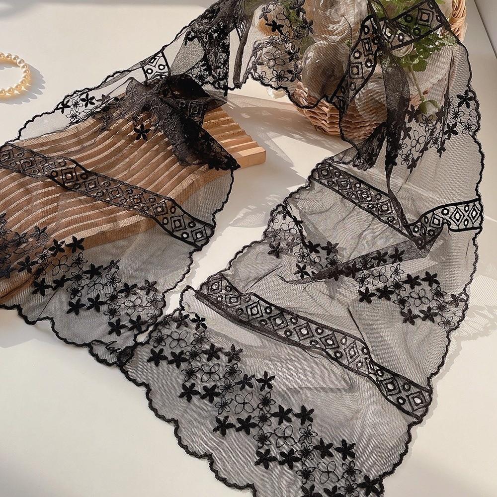 Embroidered Flower Sunscreen Shawl Breathable Mesh Female Headscarf Retro Lace Scarf  Women