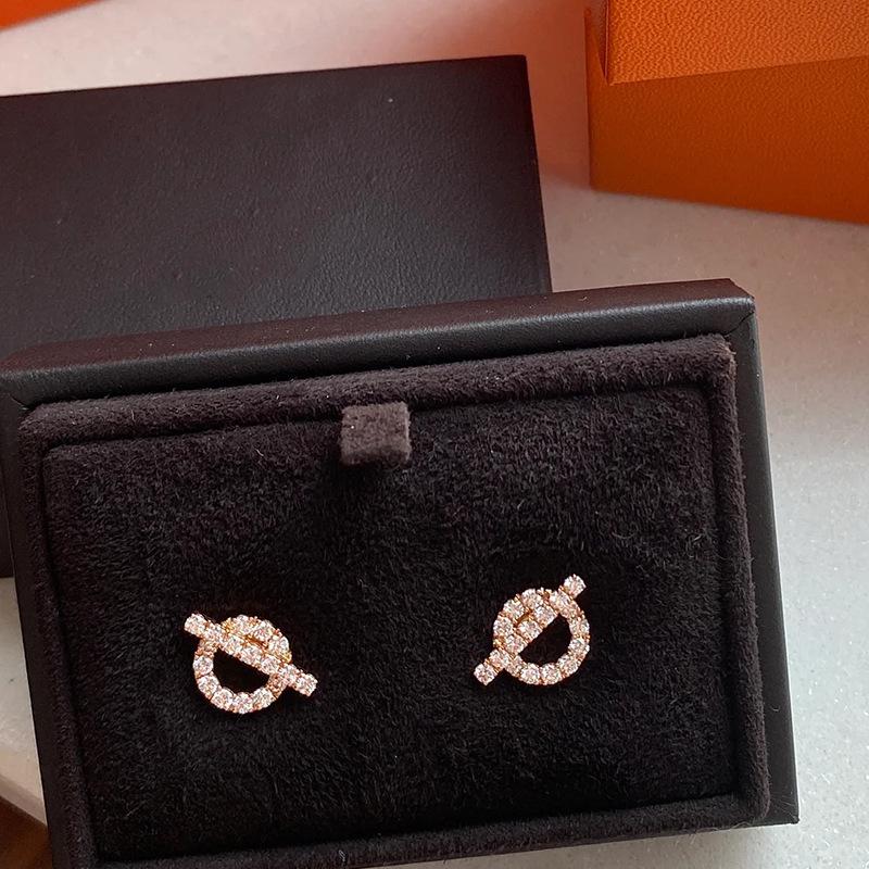 

925 Sterling Silver Diamond-Studded Vertical Bar Earrings - Elegant, Versatile Summer Accessory for Women 925 Silver