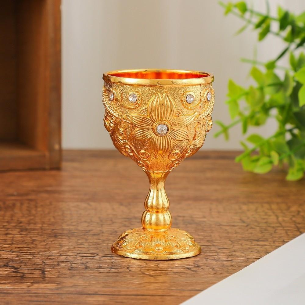 Flower Embossed Metal Chalice Goblet Rhinestone Decorative Vintage Wine Cup European Style Medieval Vodka Champagne Liqueur Cup