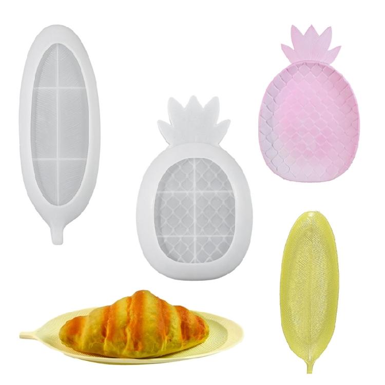 Cute Pineapple Molded Jewelry Stand Safe Non Toxic Material Multifunction Jewelry Dish Suitable For Daily Use