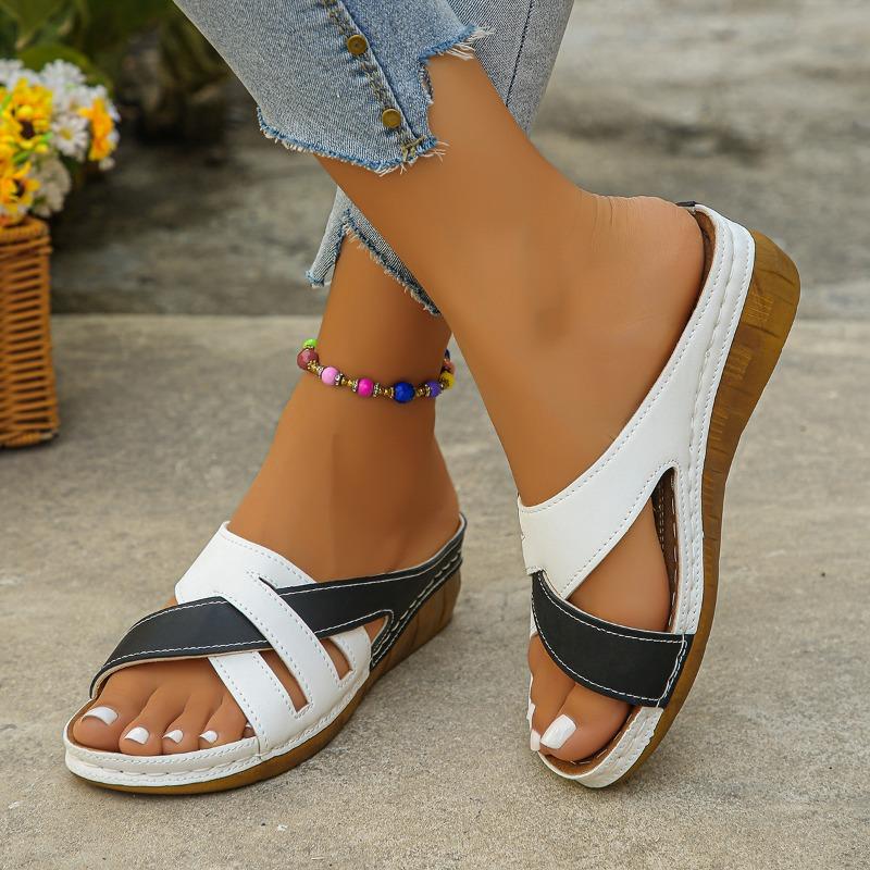 Fashion 2025 Brand Ladies Shoes Open Toe Women's Slippers Fashion Color Matching Casual Plus Size Best Seller Beach Flat Slipperszapatos