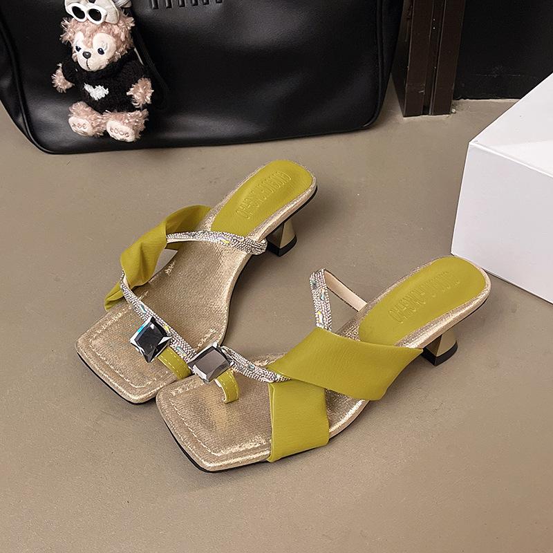 2025 Summer New Chinese Gem New High-end Sense Versatile Comfortable Niche Design Popular High-heeled Cool Slippers