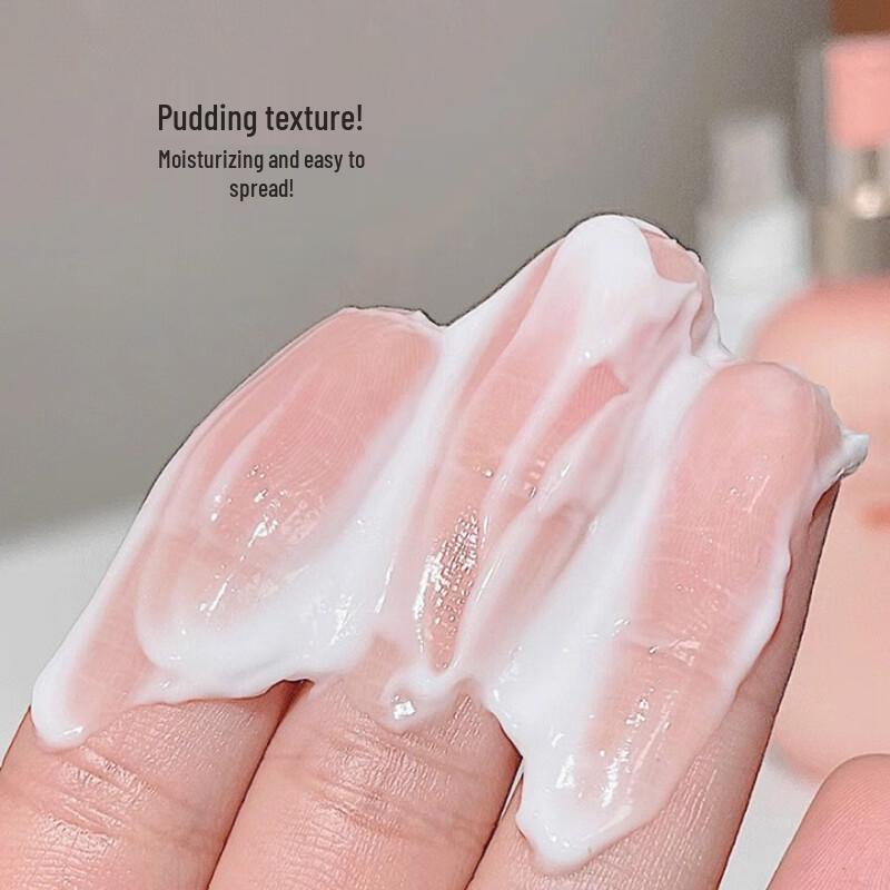 Ban Mi Hua Tian Pillow Rose Deep Moisturizing Body Lotion