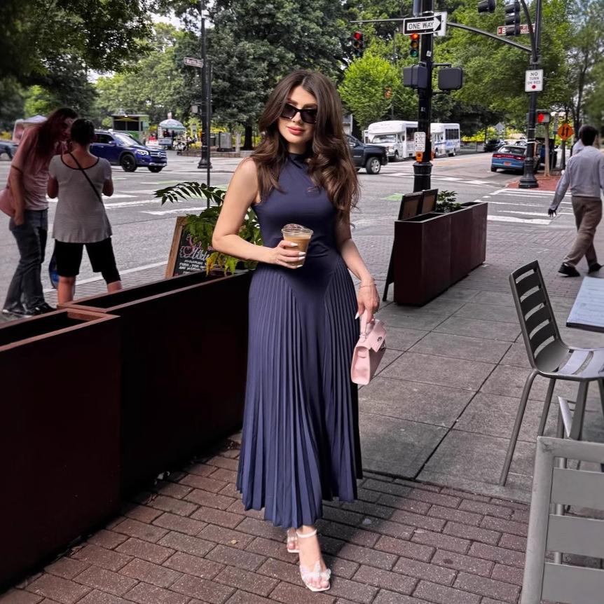 European and American Women's Clothing Summer New Fashion Temperament Slim and Thin Pleated Design Big Pendulum Dress