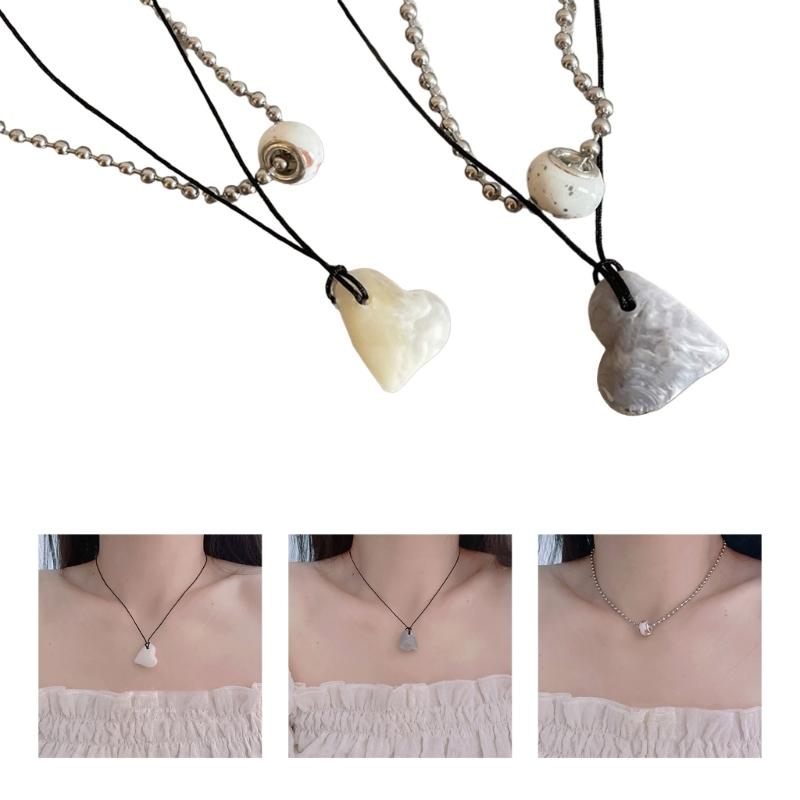 2 Pieces Dual-Layered Heart Pendant Necklace Chain Necklaces Beads Chokers Heart Chain Necklaces Party Jewelry for Girls