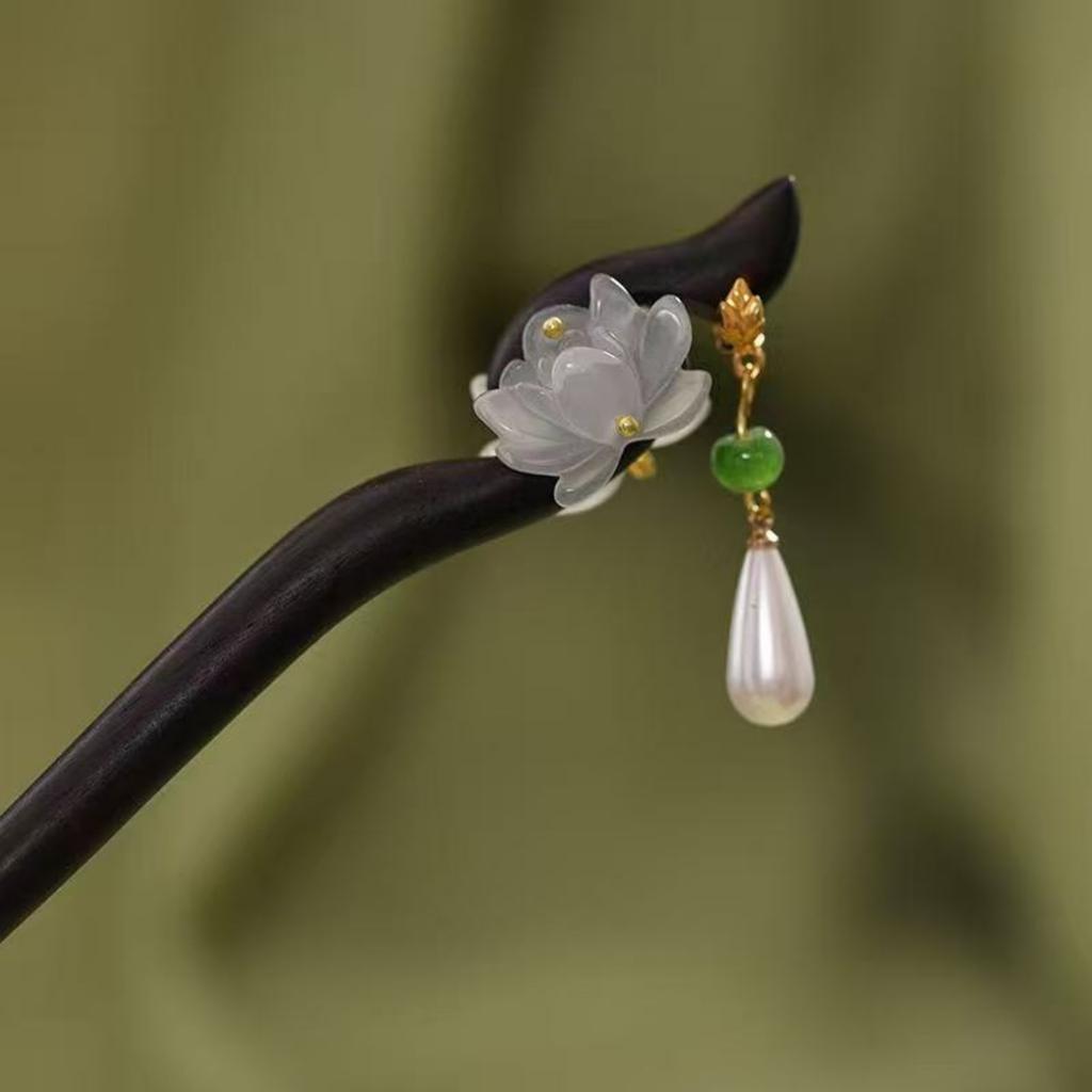 1PC Elegant Lotus Wood Hair Stick with Tassel, Traditional Chinese Hair Accessory, Charming Hairpin for Women's Updos