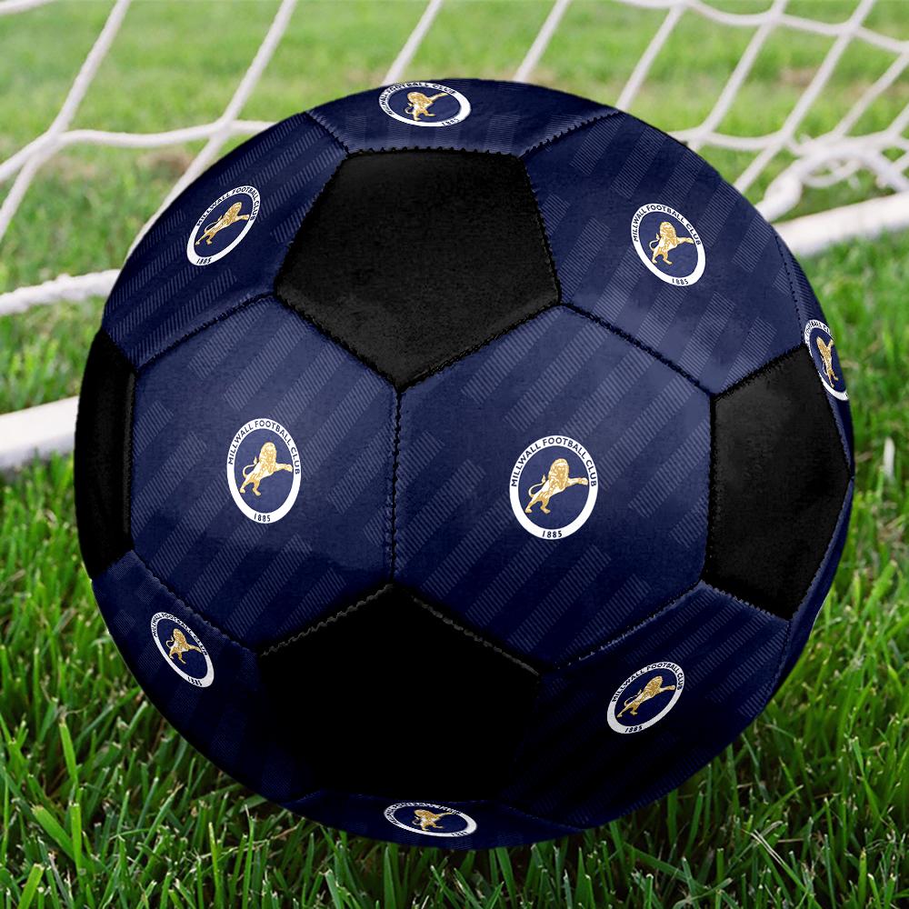 TAGLIA 5 Pallone da Calcio Millwall FC Colorato Per Tutte le Età Cucito a Macchina PVC Pronto per la Competizione Resistente Ad Alto Rimbalzo