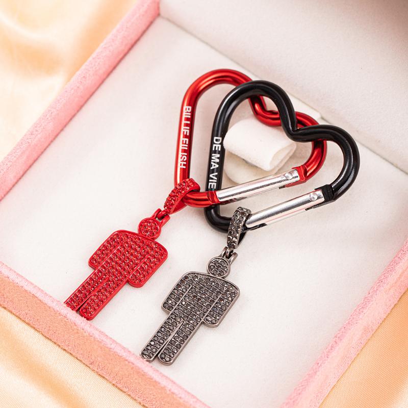 1/2 Piezas Hip-Hop Billie Figura Pequeña Colgante Dibujo Animado Descentrado Llavero Llavero Unisex de Lujo Accesorios para Bolsos