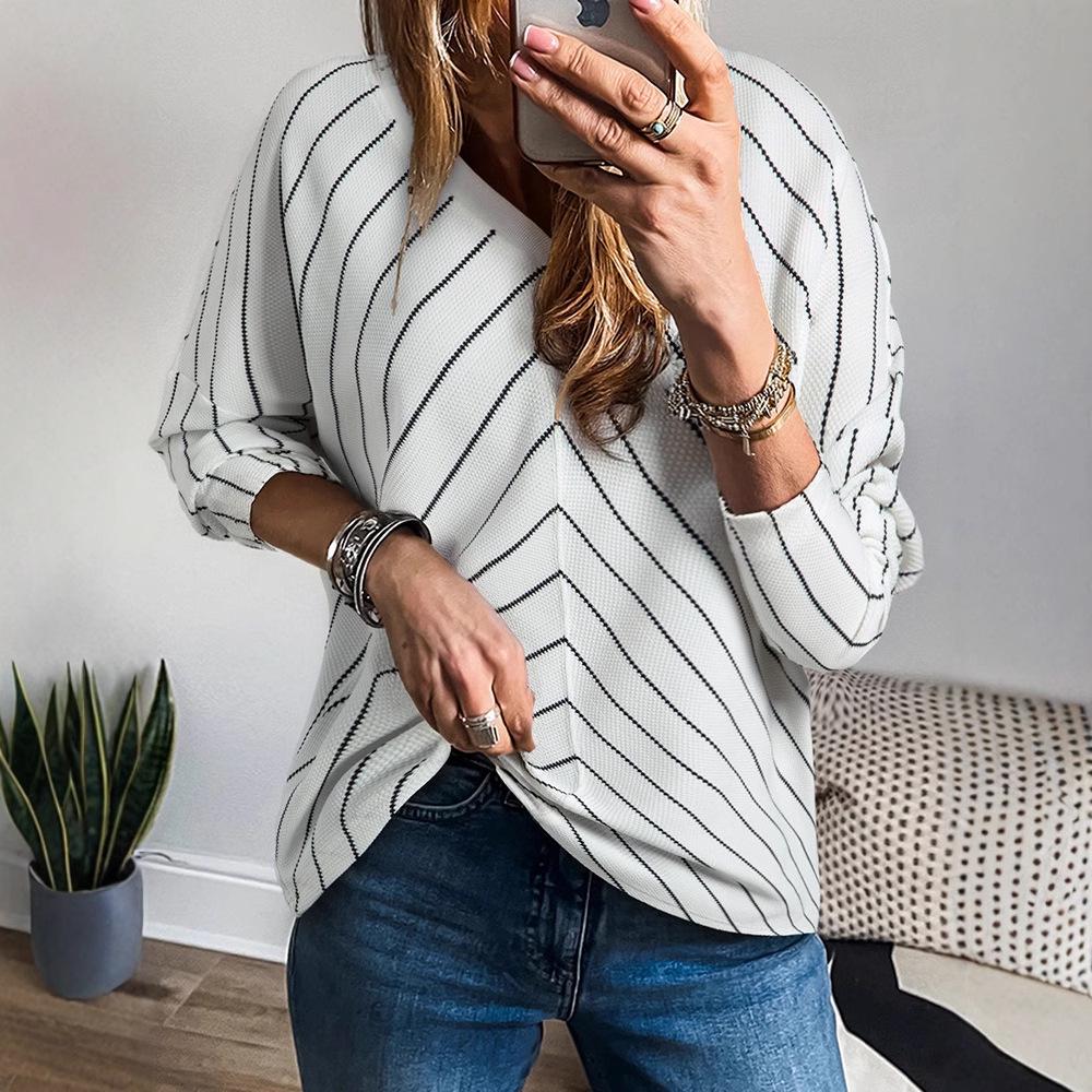 

Casual V-Neck Striped Seven-Sleeve Loose Women s Top Medium