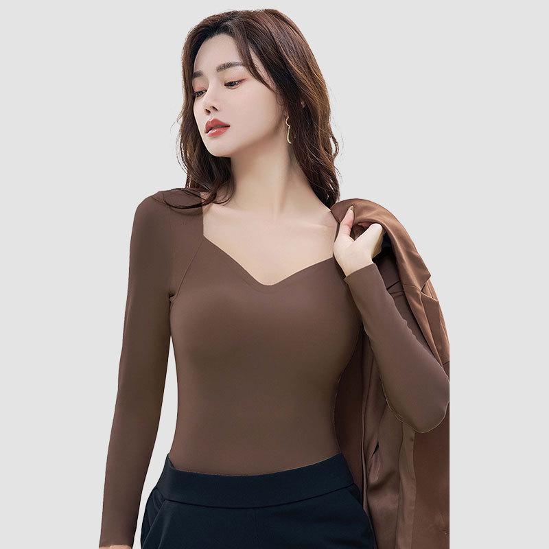 "Hyaluronik Asit İçeren Dikişsiz V Yaka Uzun Kollu Göğüs Pedli Tişört"