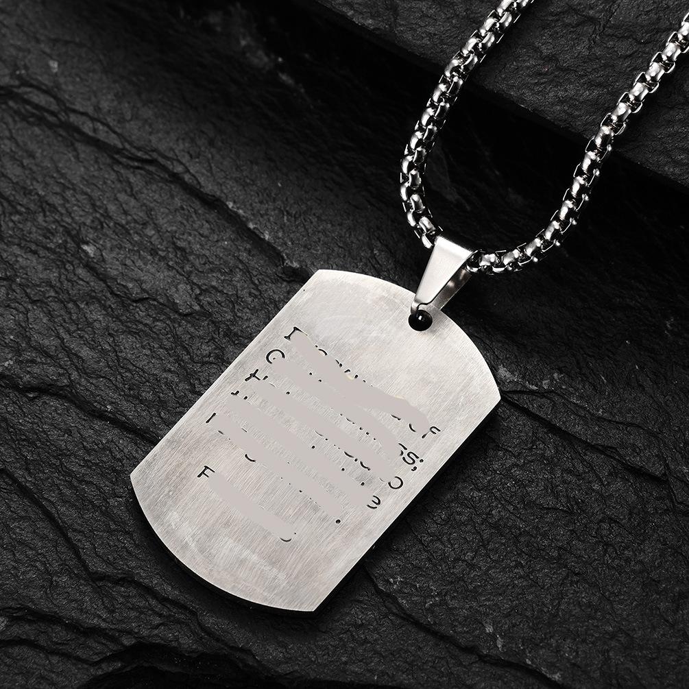 Europäischer und Amerikanischer Stil Edelstahl Kreuz Militärabzeichen Verbesserter Anhänger aus Titanstahl
