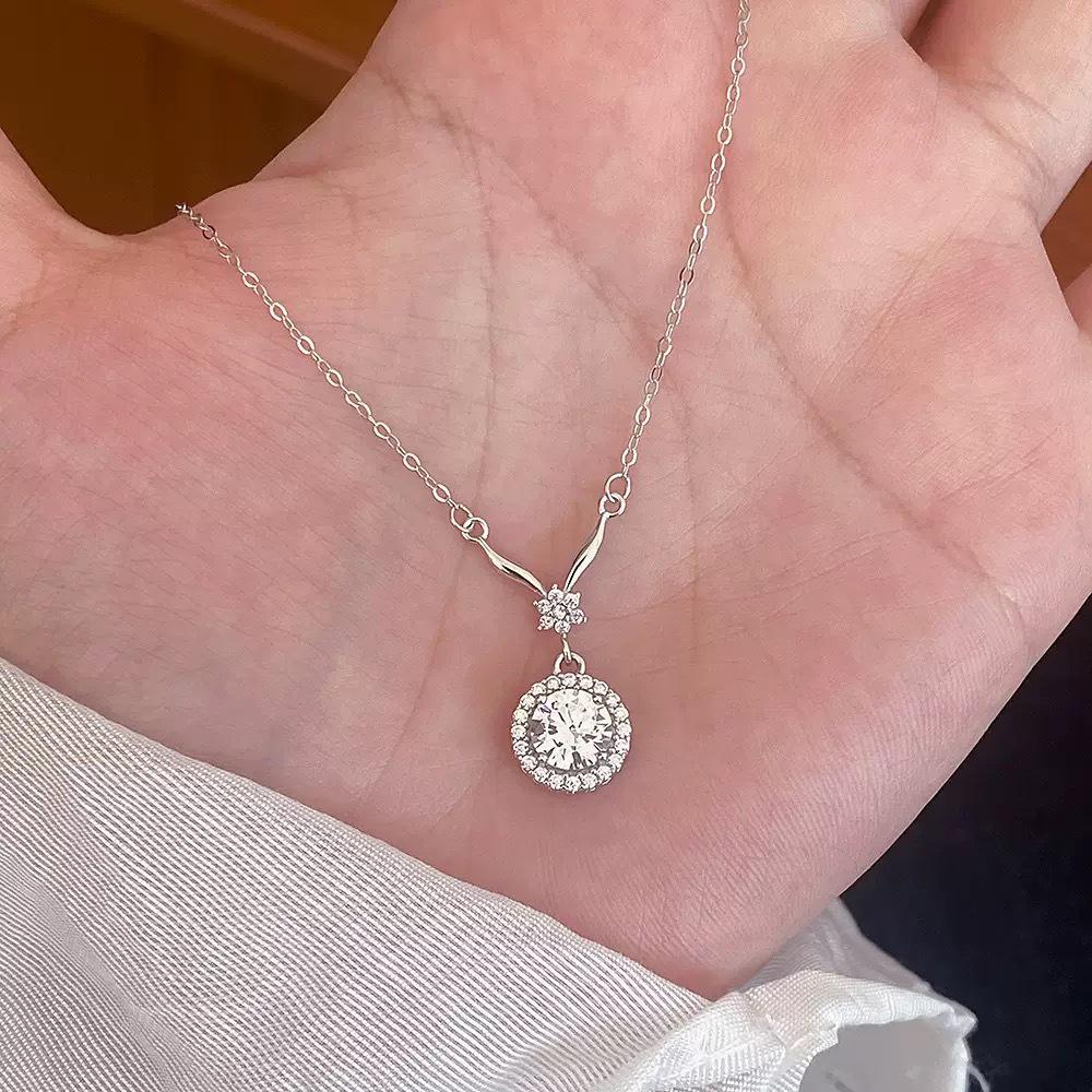 Moissanite S925 Sterling Silver Mermaid Tail Necklace - Elegant Clavicle Chain for Women