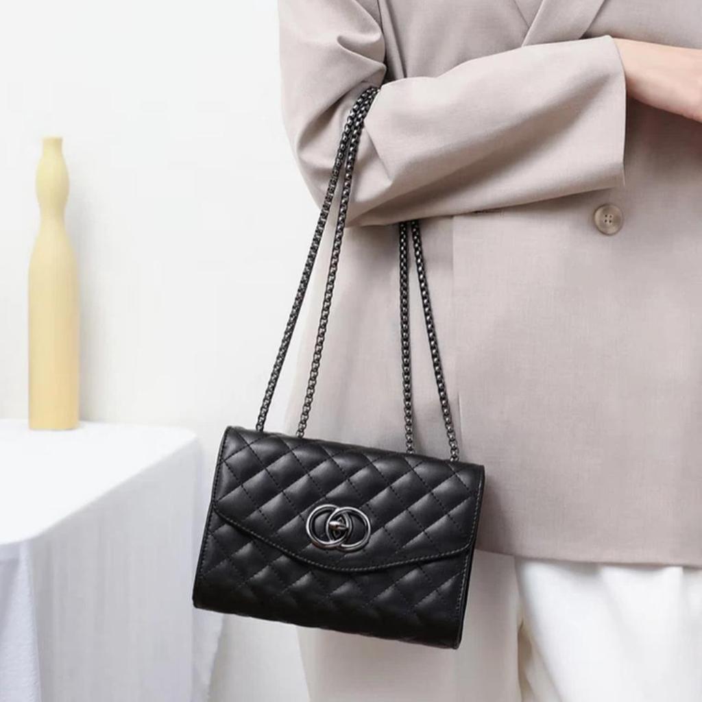 Viney Leather Handbag, Women's Chain Bag, Crossbody Bag, Shoulder Bag, Black