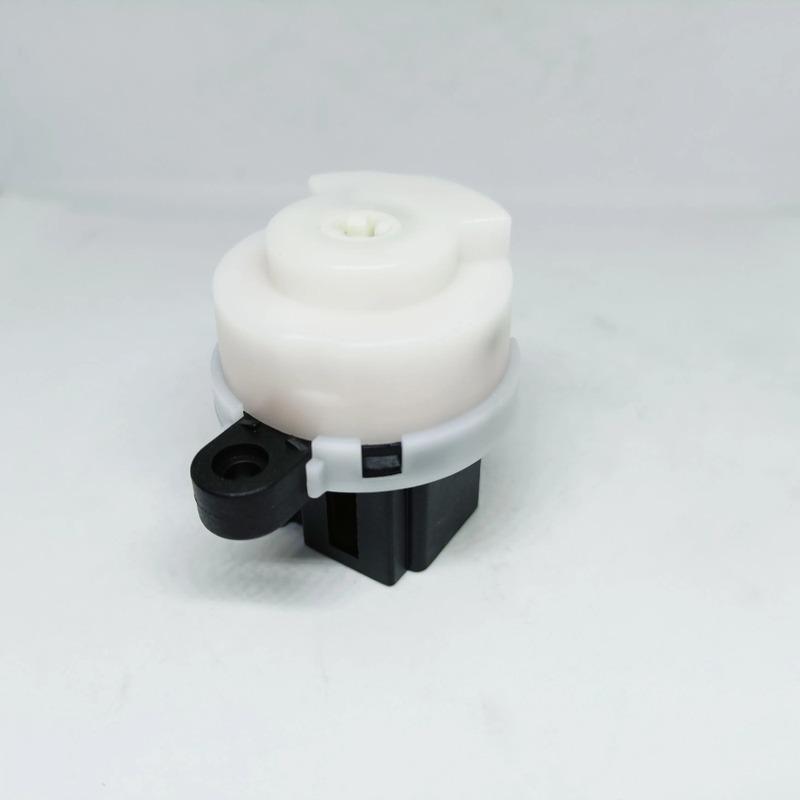 2M3411572AA  UM49-66-151 Ignition Starter Cable Switch LC70-66-151 for MAZDA fighter 03