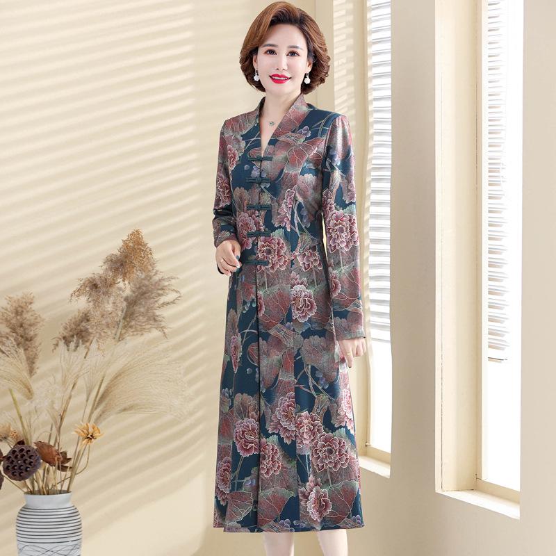 High-End Ethnic Print Long-Sleeve Cheongsam Dress - Women's Mid-Length Fashion for Autumn/Winter