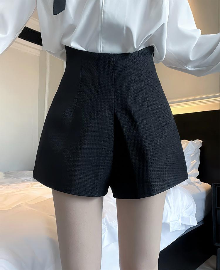 Chic Black & White French V-Neck Bow Shirt with High-Waisted Shorts Set