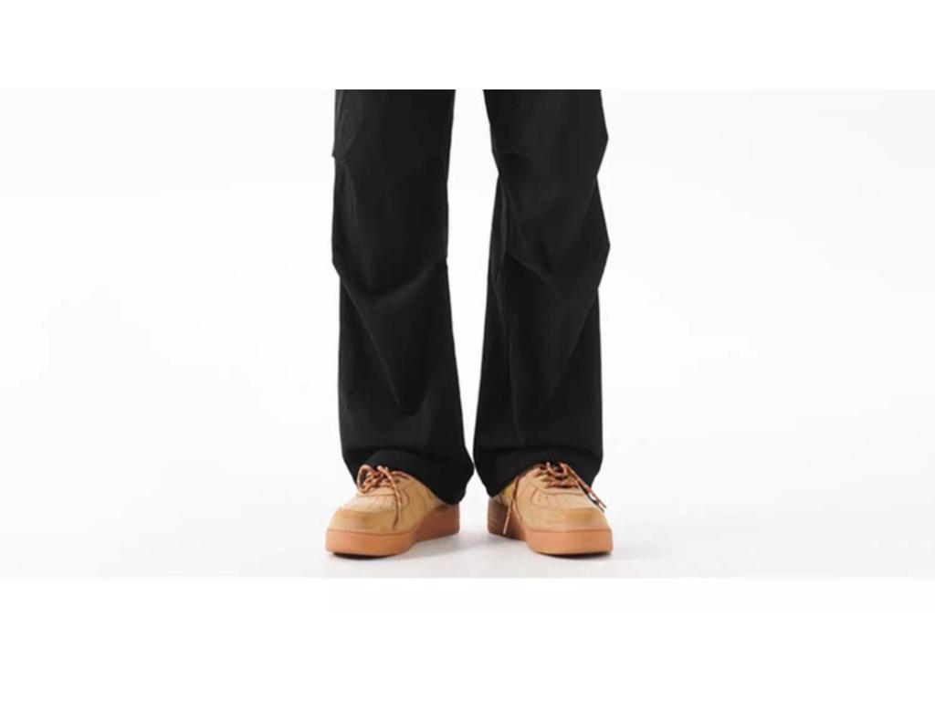 Men's Retro Wide-Leg Cargo Pants - Trendy, Loose, Straight-Leg Design for Spring/Autumn 2025