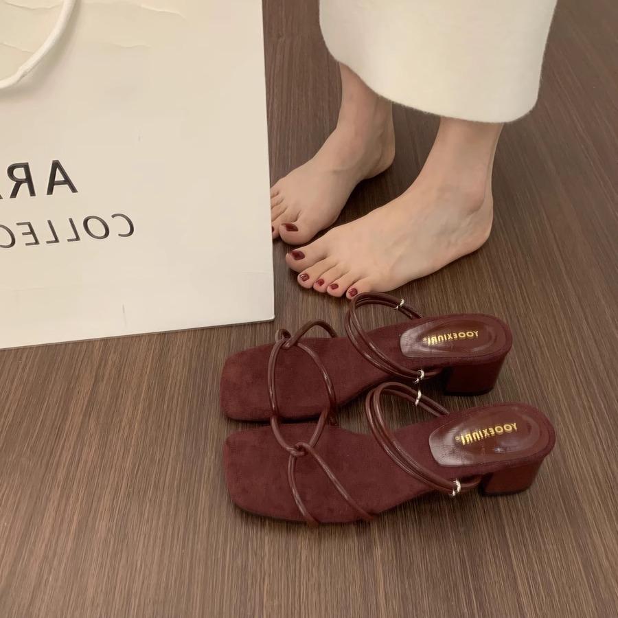 Two-way Cross-strap Open-toed Cool Slippers Women's Summer Wear French Beautiful Not Tired Thick-heeled Roman Sandals
