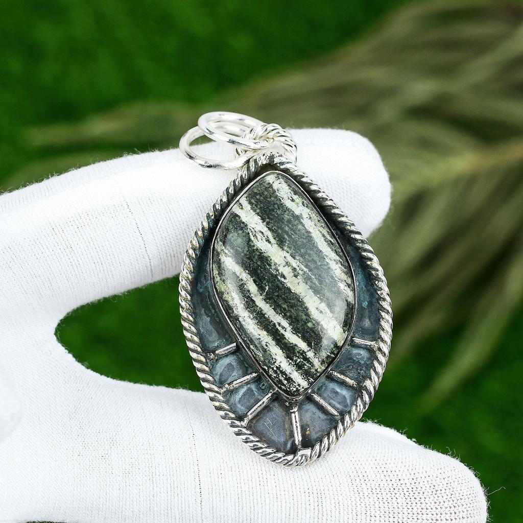 Schwestern-Tag Sale Markise Natürlicher Grüner Schweizer Opal Anhänger Schmuck 925 Silber