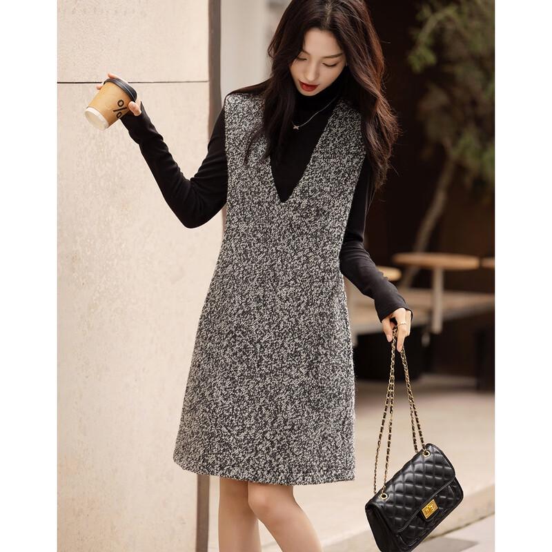 Demana Women's Deep V-Neck Lambswool Blend Boucle Sleeveless Dress