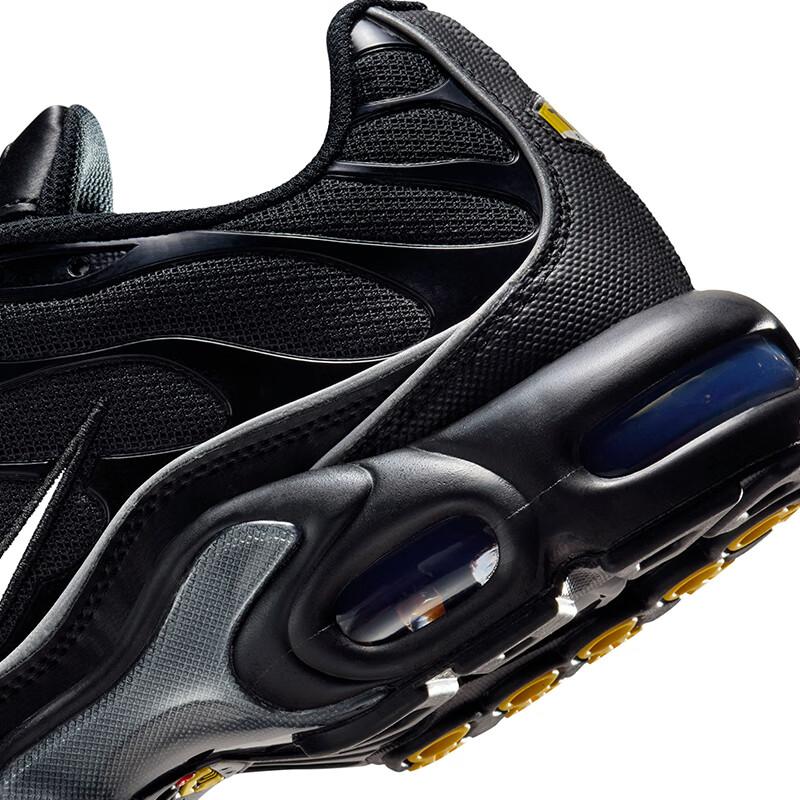 NIKE Men's Cushioned Casual Sneakers, AIR MAX SOLO Sports Shoes