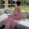 This year, a beautiful French casual ramie pink neck dress is popular, and the small seaside photo clothes are super fairy.