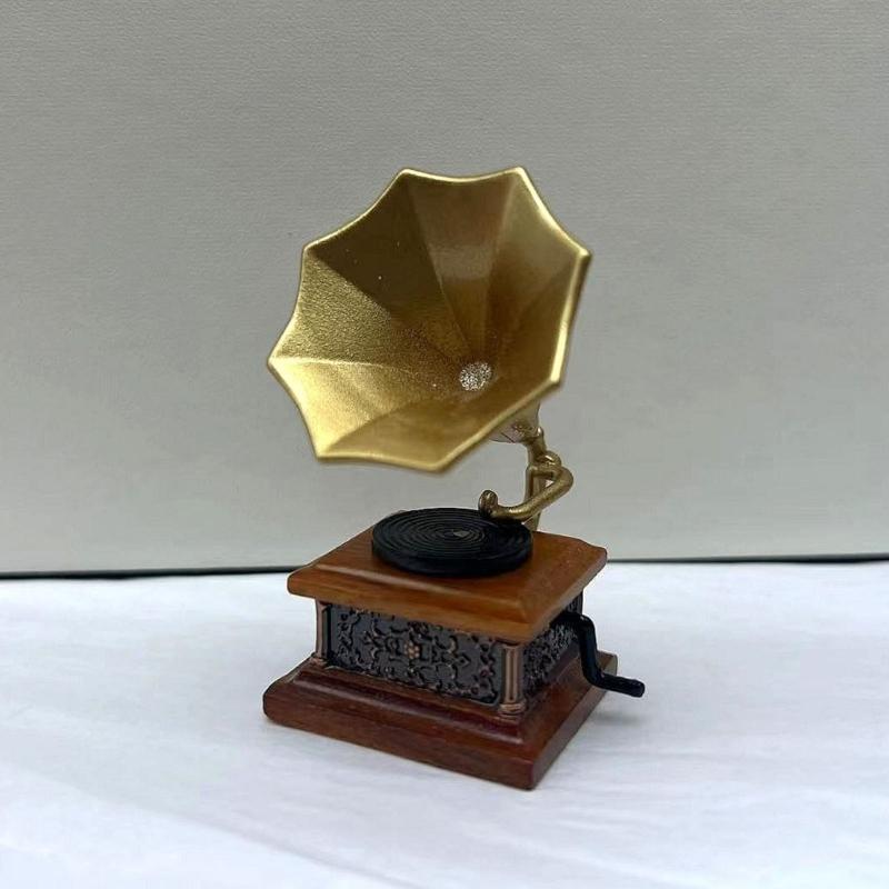 Vintage Miniature Record Player Dollhouses Model for Those Who Appreciate Retro Record Player Artistic Detail