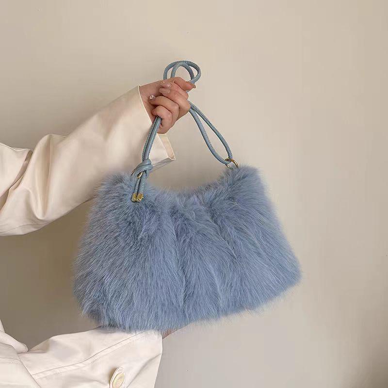 Women's Autumn & Winter Fashion Handbag: Versatile Korean-Style, Large Capacity, Furry Shoulder Tote