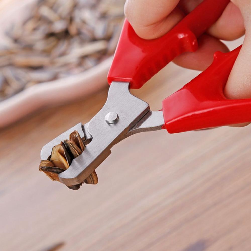 Household Peeling for Pine Nut,Pistachio Shell Separator Nut Sheller Kitchen Gadget Peanut Clip