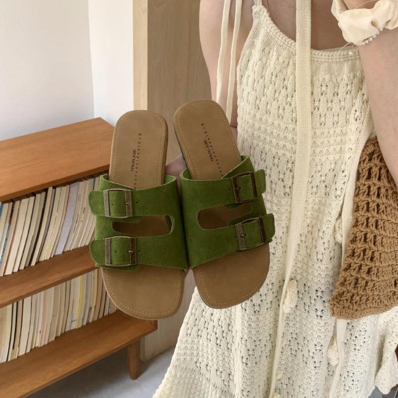 Sommer vielseitige flache Gürtelschnalle Ein-Wort-Slipper für Damen zum Tragen lässige Strand coole Slipper