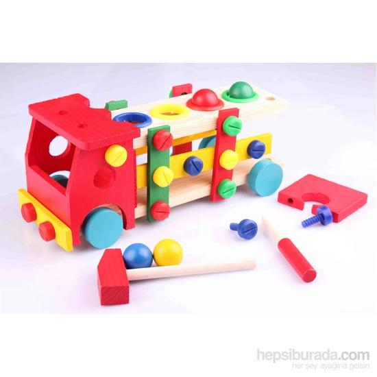 

Дерев яні іграшки. Дерев яна іграшкова машина