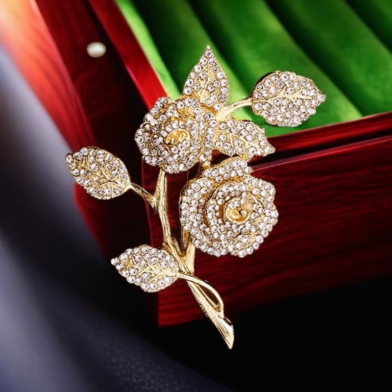 1 ks Všestranný klopový odznak Oblečení Doplňky Dámský Lehký Luxusní Design Elegantní Mikro Vykládaný Zirkon Růžová Brož