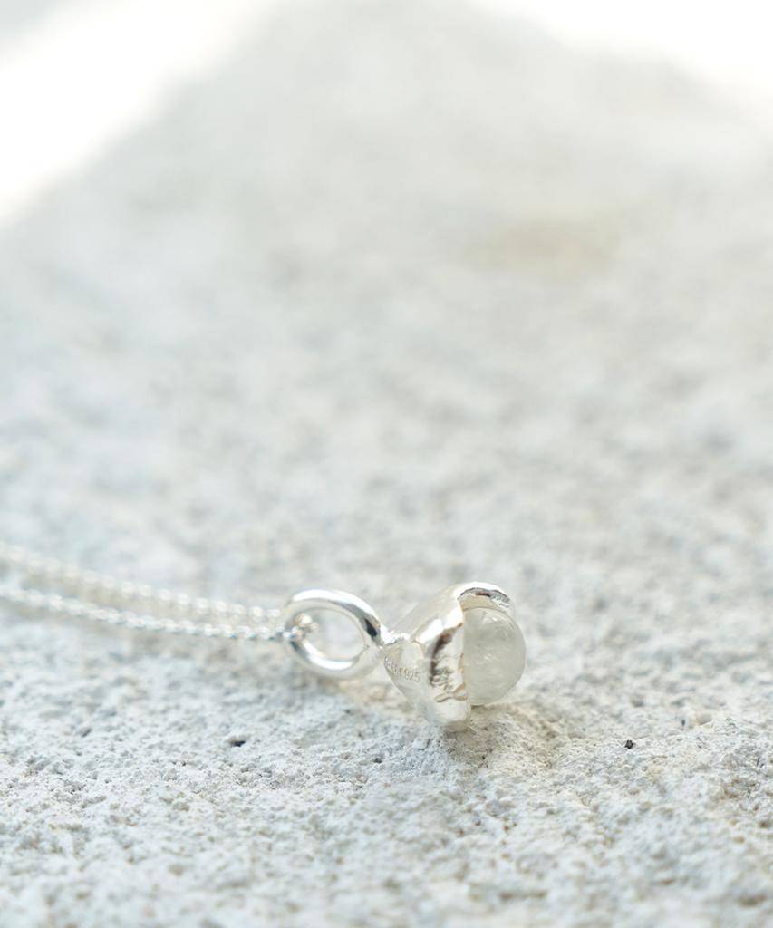 Reindeer Grotto Necklace 08