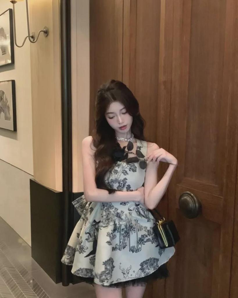 Sommer 2025 Petite A-Linien Rückenfreies Trägerkleid mit Schleife