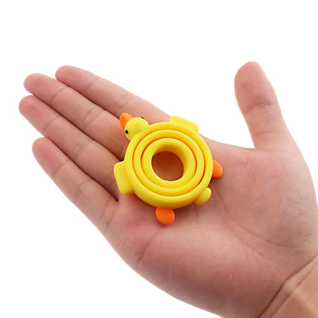 3D Printed Rotating Yellow Duck Top - A Decompression Ring Toy That Simulates Animal Models, The Perfect Gift For Parties, Suita