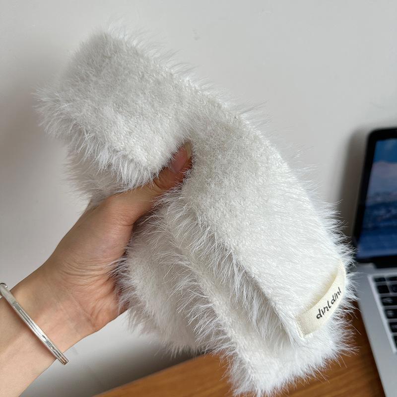 Falling Pool Knitwear Black & White Fluffy Narrow Stripe Scarf – Versatile Y2K Style for Women