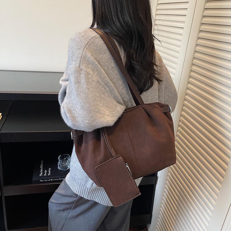 Women's Retro Matte Deerskin Tote - Large Capacity Versatile Shoulder Bag