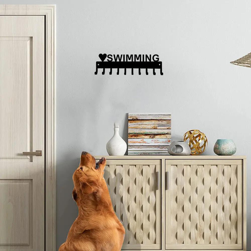 

Подставка для медалей Love Swimming - 14,5 дюймов с 10 крючками, металлический настенный органайзер для демонстрации произведений искусства, настенный декор для медалей светло-серый