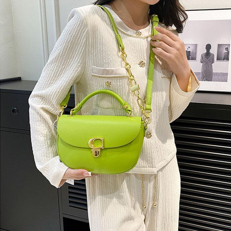 Versatile PU Leather Shoulder Bag for Women Fashionable Cloud Shoulder Bag Crossbody Designer Pendulum Bag Mom Bag