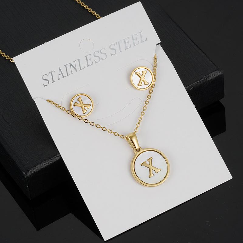 18K Gold-Plated Stainless Steel Alphabet Necklace Set: Cross-Border Women’s 26-Letter Round Shell Pendant