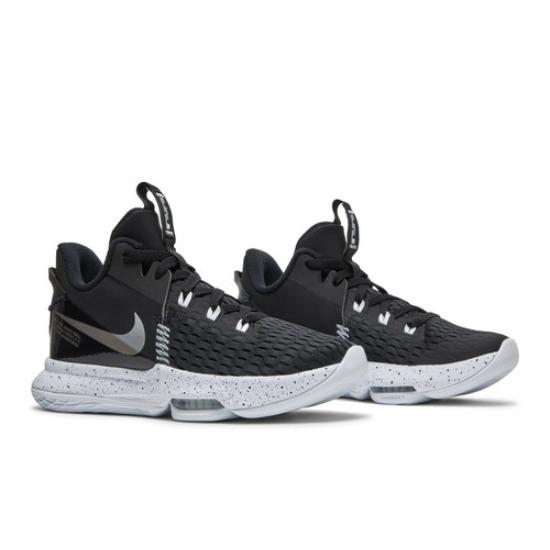 

Nike LeBron Witness 5 Black Metallic Silver CQ9380-001 EU 43 белый/чёрный