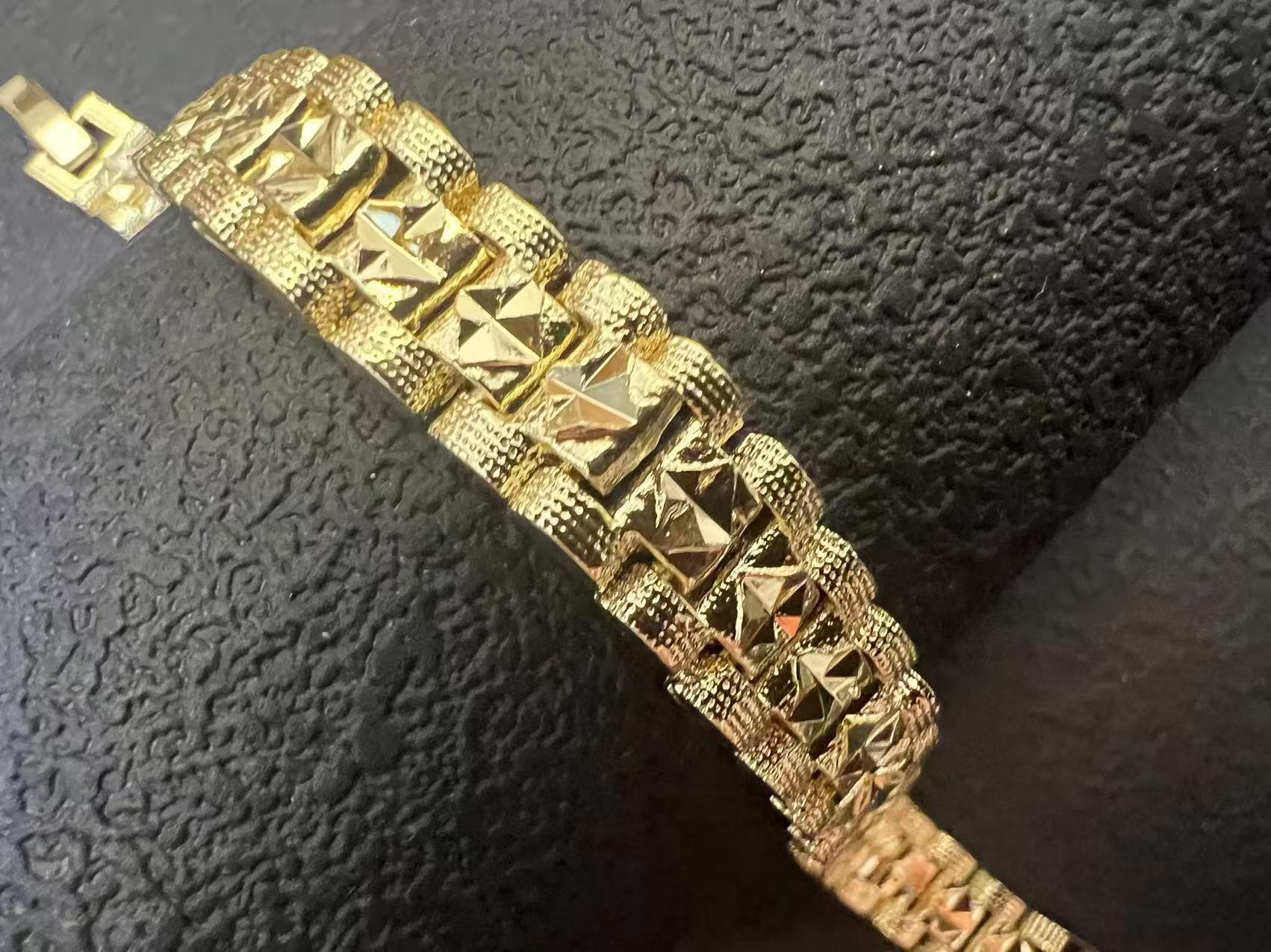 High Quality 18k Gold Plated Stainless Steel 18cm Watch Band Bracelet Jewelry Waterproof Chunky Link Chain Bracelet for Men 18cm&10mm золотой