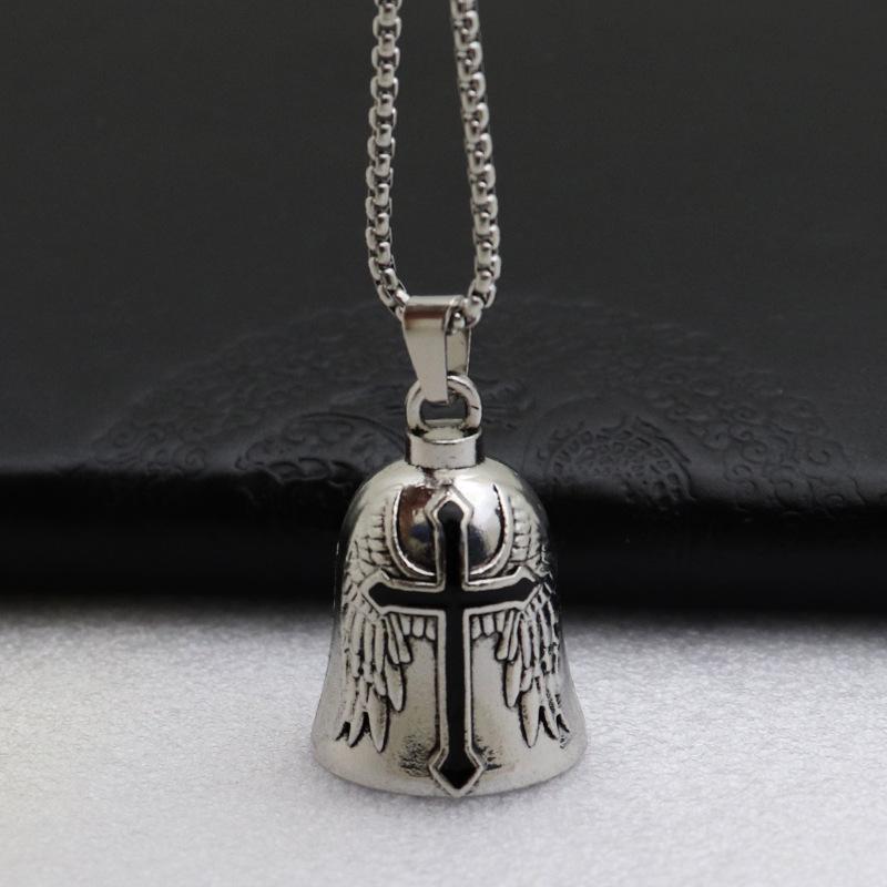 Retro Metal Jewelry Keychain with Bell Pendant - Car and Bag Decoration