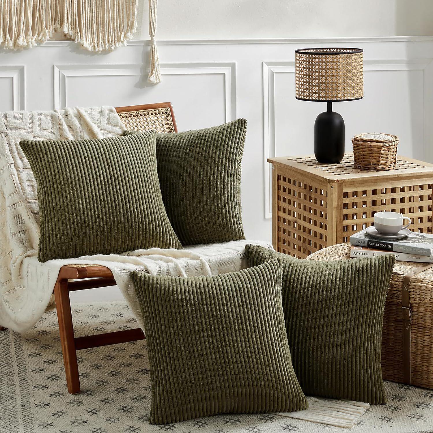 Чехол для подушки Nordic Solid Color Cordour в полоску 4040 no insert армия зеленый 970₽