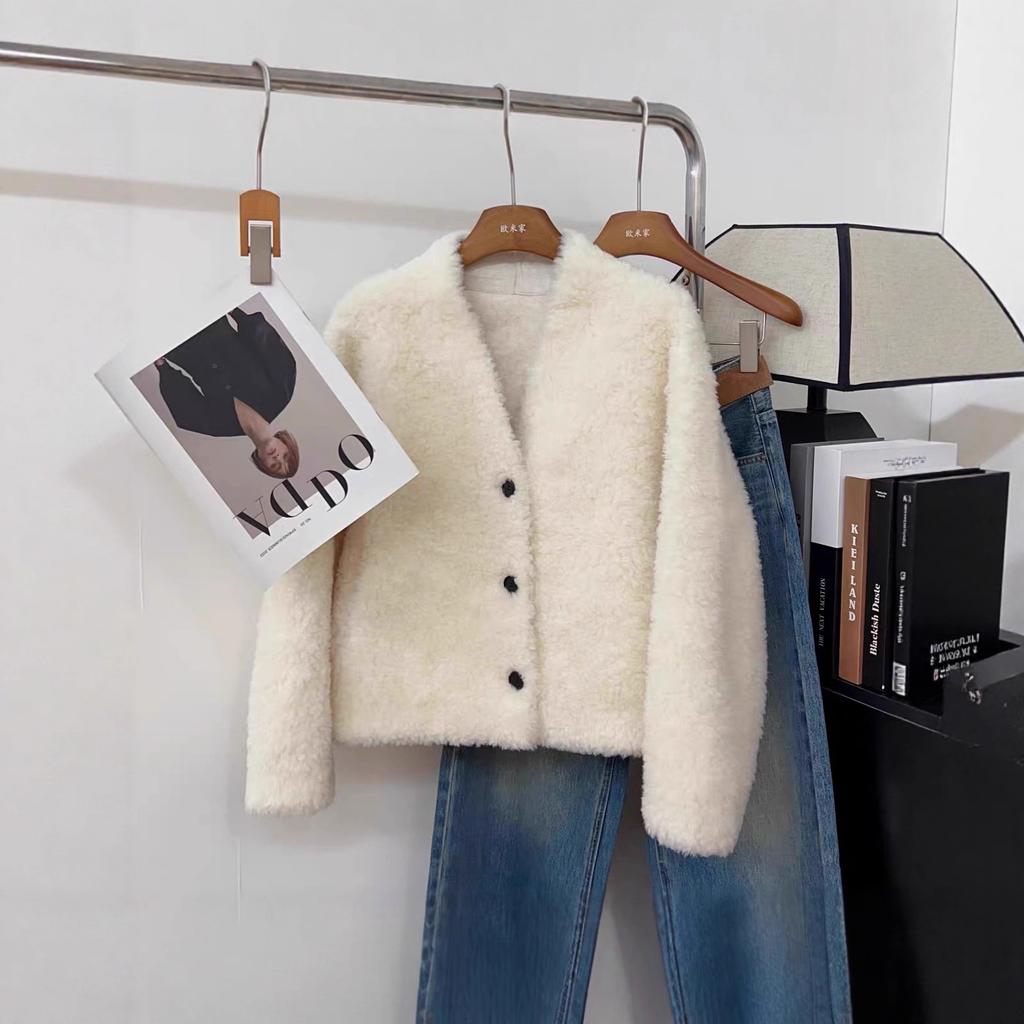 % Sheep wool granular fleece fur integrated coat women's autumn and winter V-neck premium short sheep shearing fur top