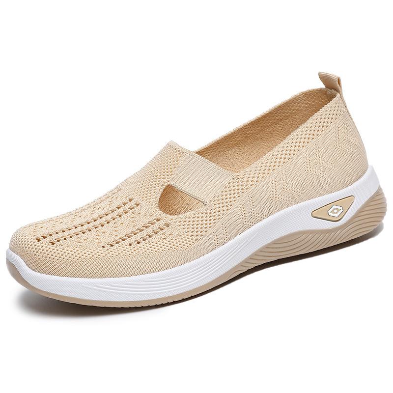 Shoes Large Size Soft Sole Not Tired Feet Shoes Mesh Breathable Cloth Shoes