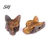 Ornamento de Pedra com Cabeça de Lobo de Ametista Escultura de Paisagem em Miniatura Textura de Cristal Contas DIY Feitas à Mão e Design Polido Decorativo para Pulseiras