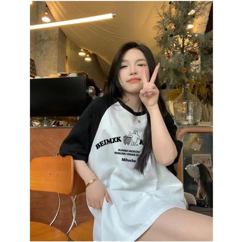 Letter Printed Casual Short-sleeved T-shirt for Women In Summer New College Style Loose Lazy Design Top